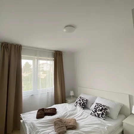 Apartment Martina Rab Town