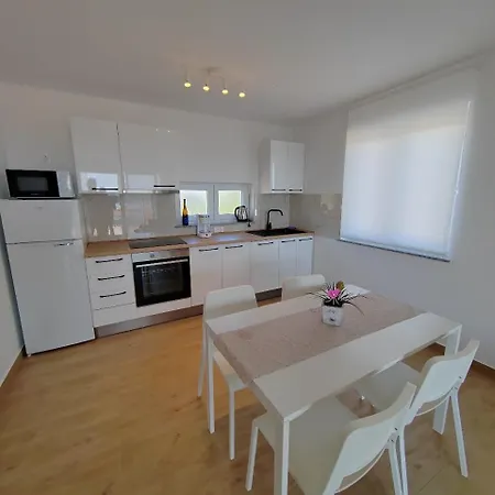 Martina Apartment Rab Town